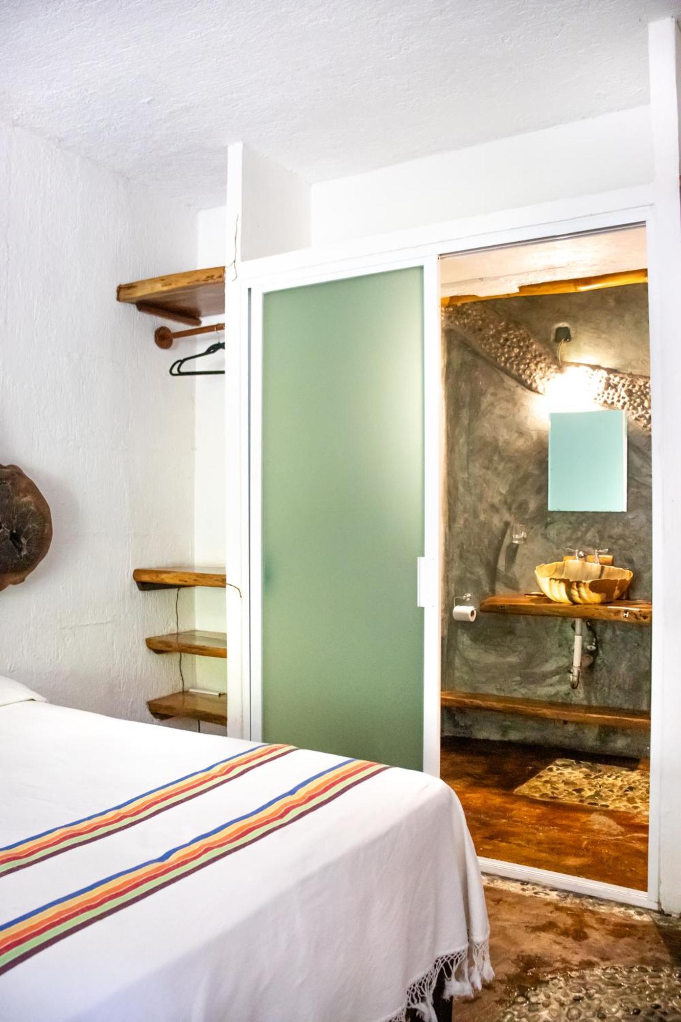 Hotel Casa Zen Galeria Y Cafe A Solo 8 Min De La Playa Санта Крус Уатулко Екстериор снимка